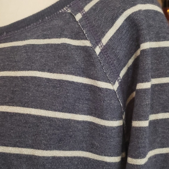 AE OVERSIZED PULL OVER SZ L - Picture 3 of 5